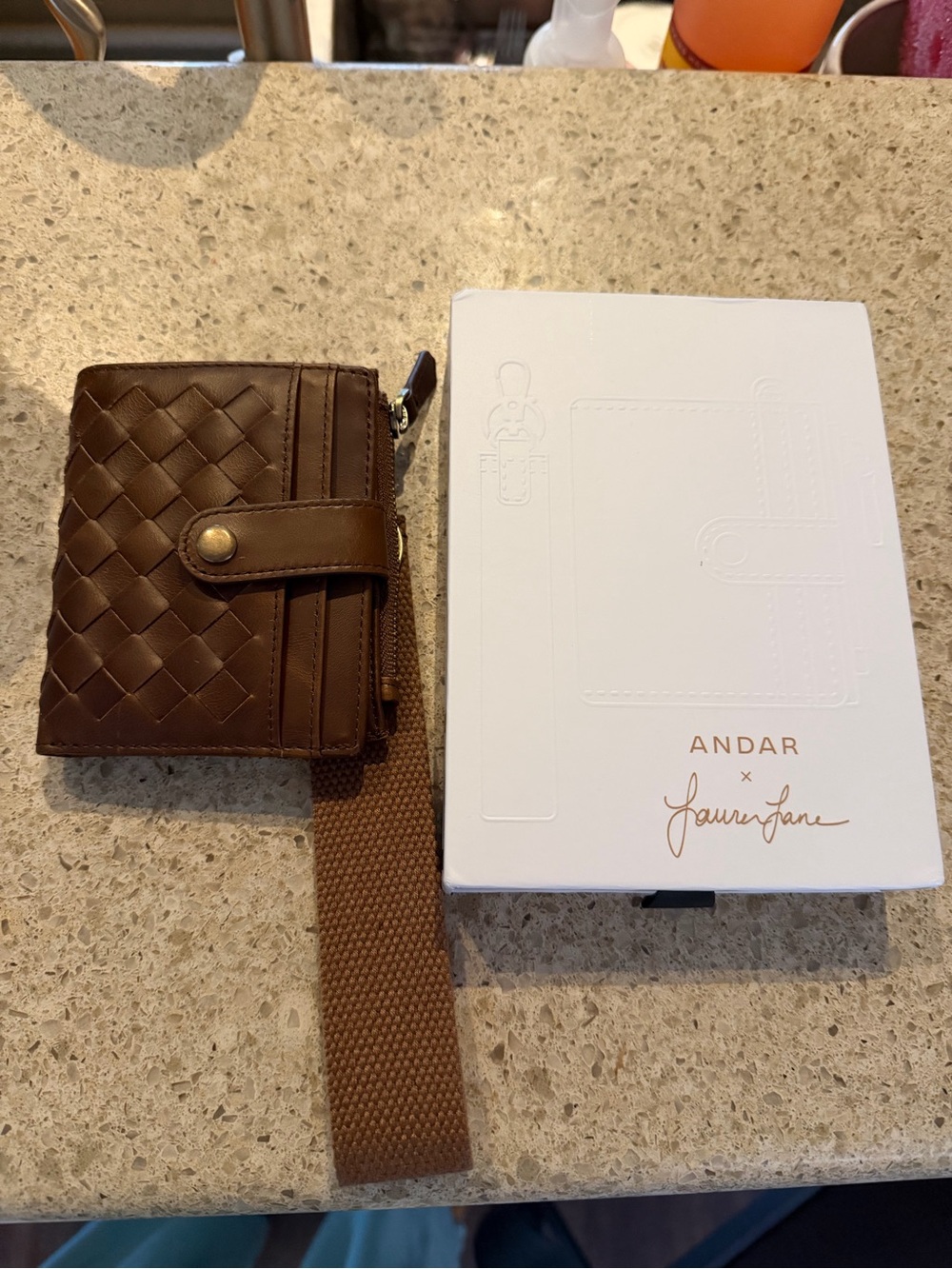 ANDAR LO wallet. Brown Woven Leather Wallet with Wrist Strap